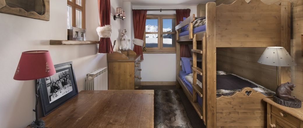 Chalet / Villa CT-0548